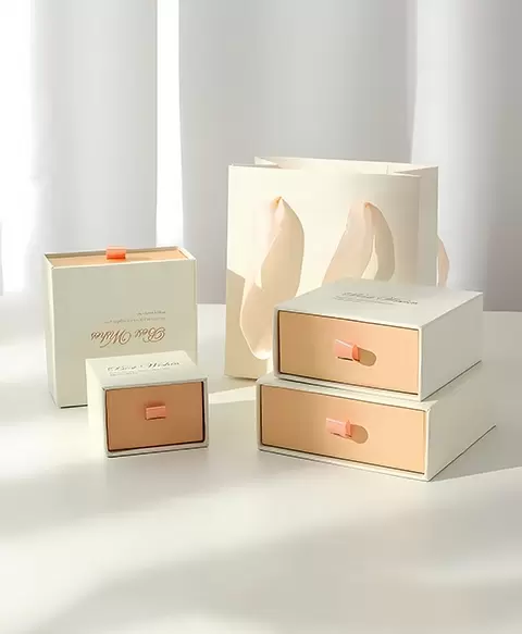 صندوق ورقي بأدراج 