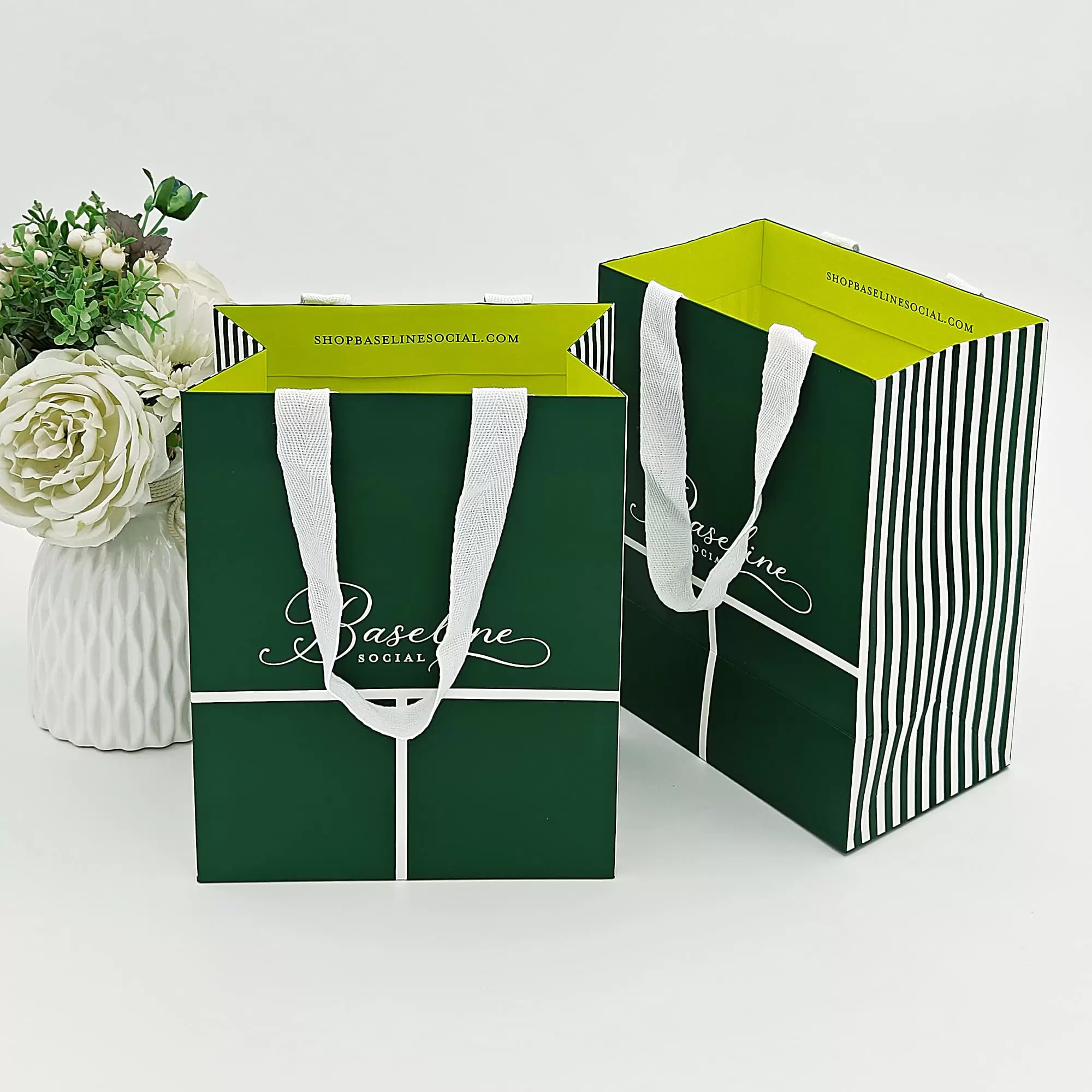 كيس ورقي للتسوق