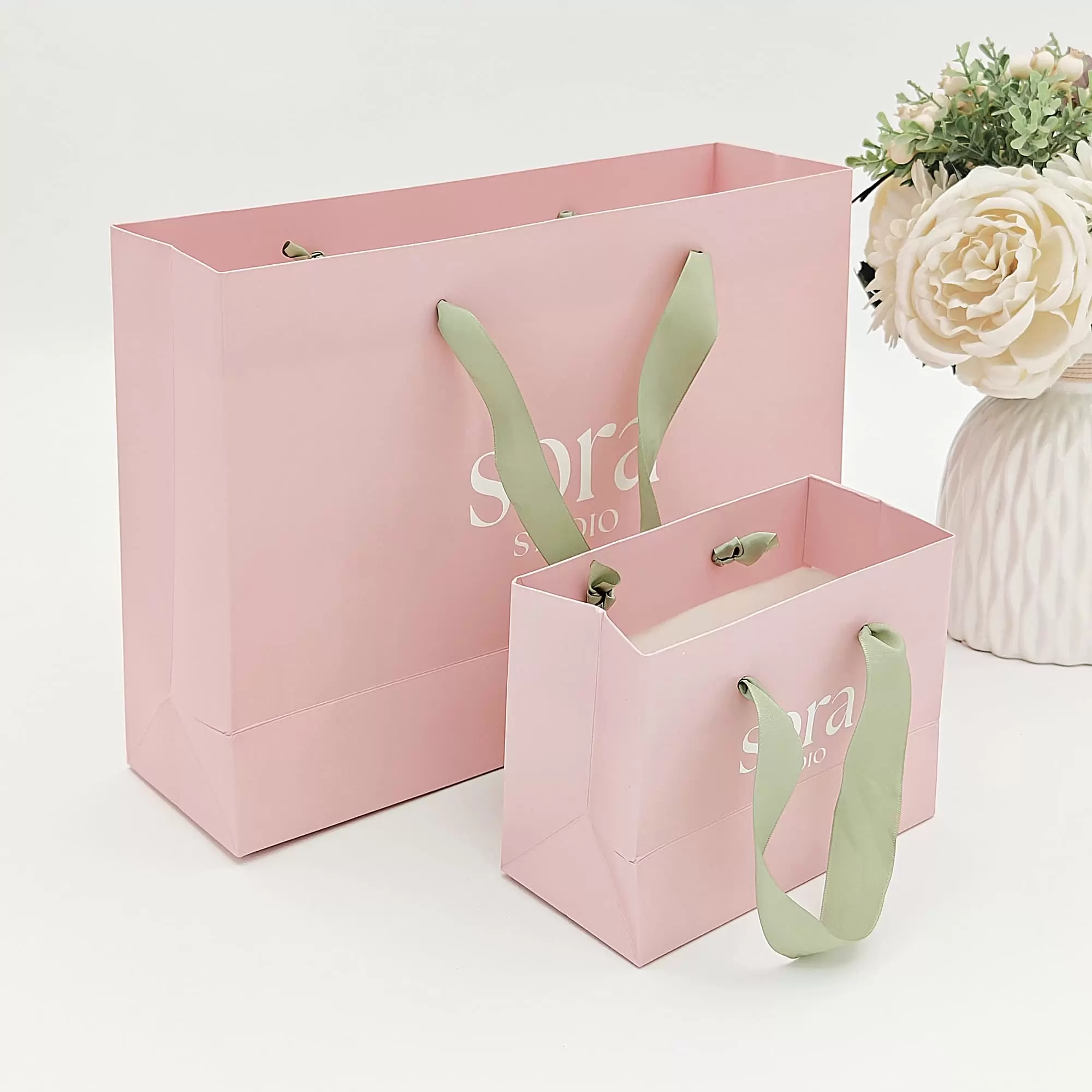 أكياس ورقية