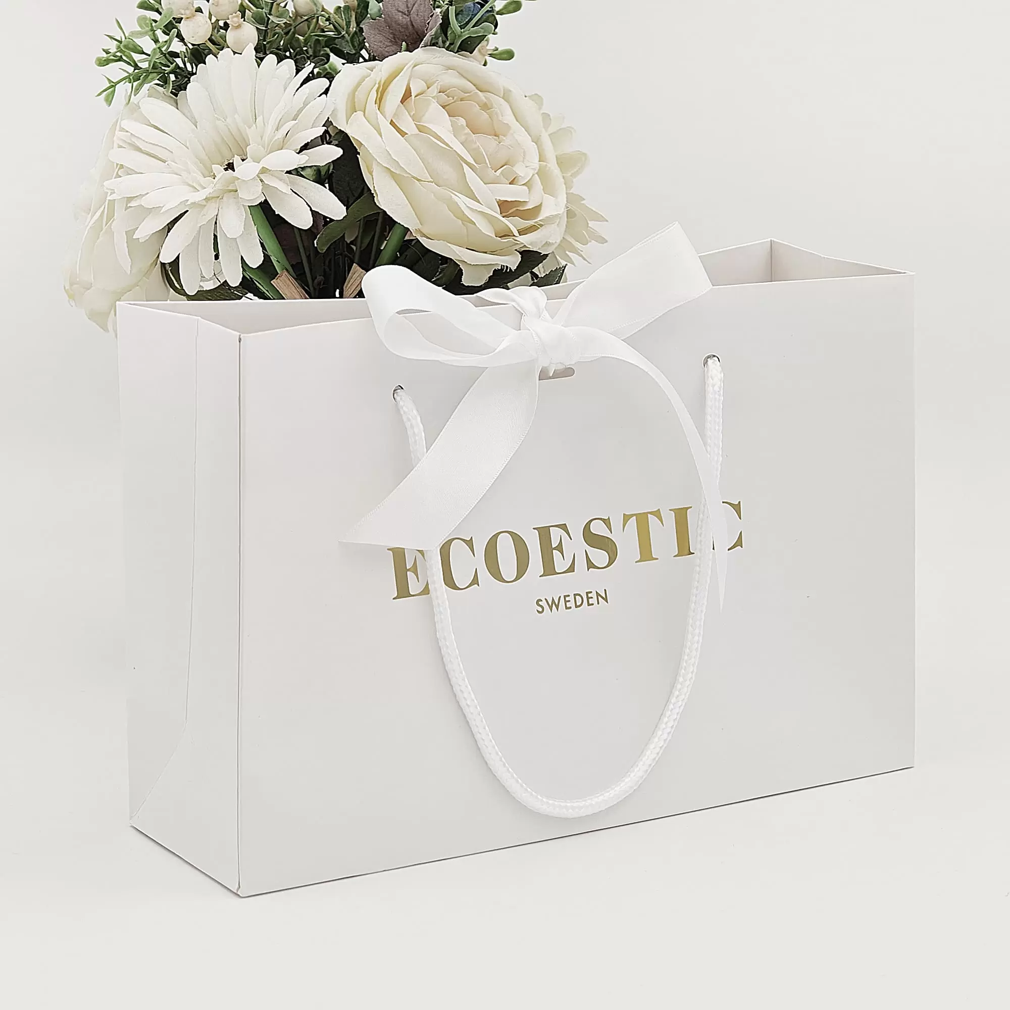 أكياس ورقية للهدايا