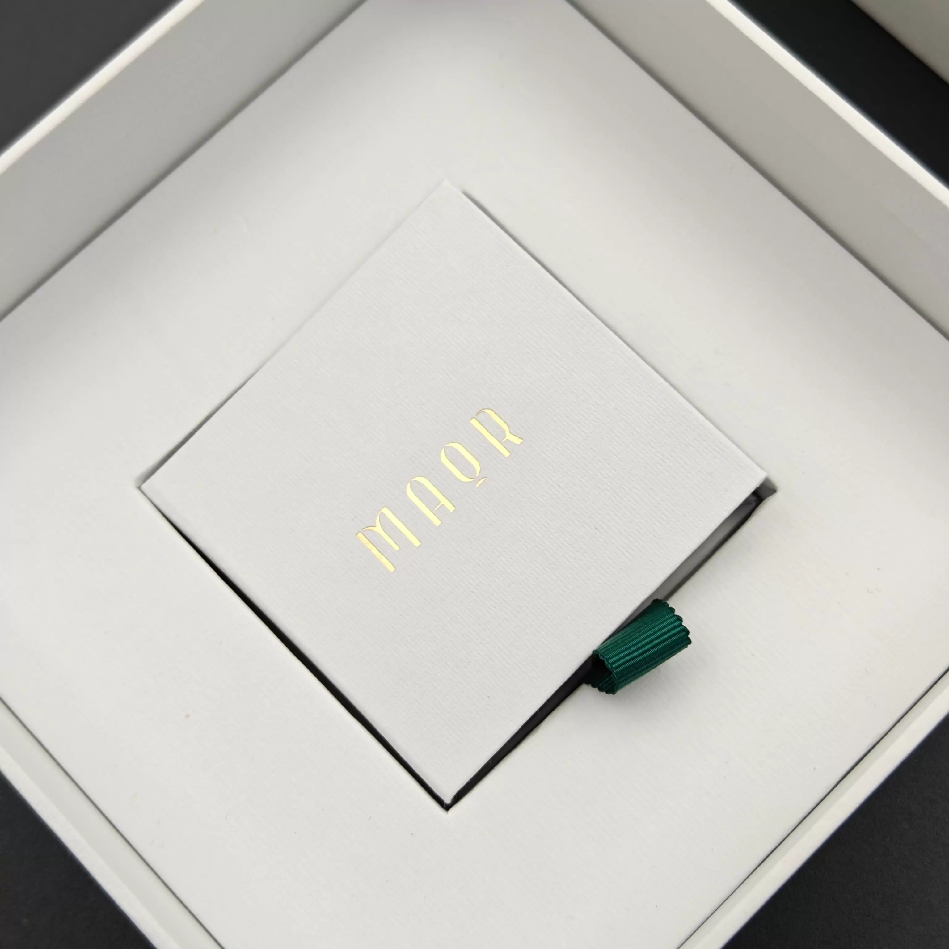  صندوق منتجات من قطعتين 