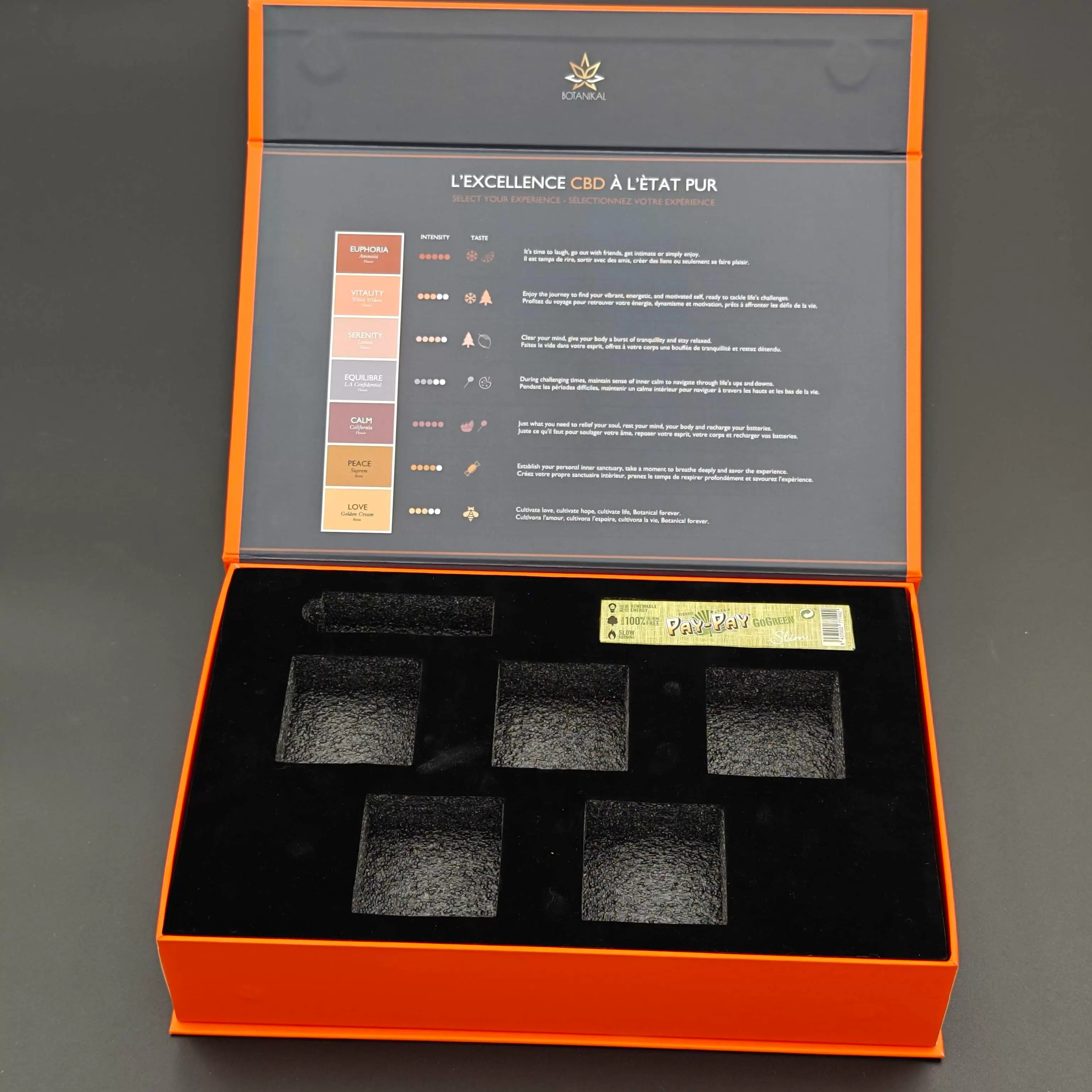  صندوق على شكل كتاب 